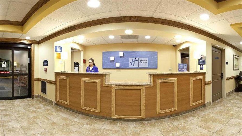 Holiday Inn Express Hotel & Suites Byron By Ihg Kültér fotó