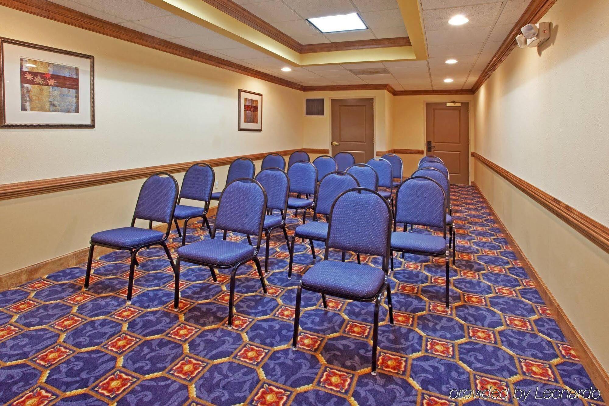 Holiday Inn Express Hotel & Suites Byron By Ihg Kültér fotó